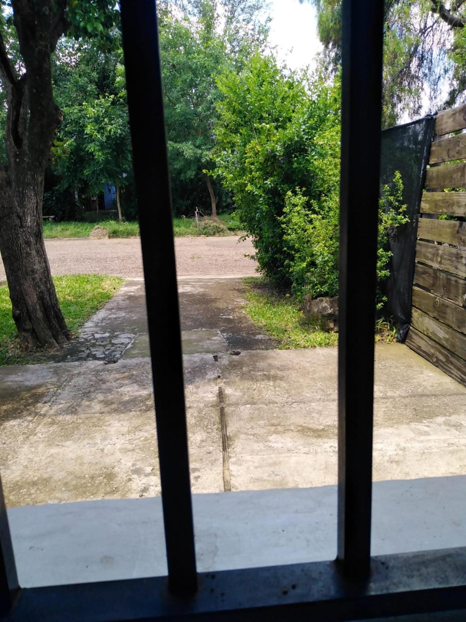 Apartamento Monoambiente Independiente En Salto Ciudad Exterior foto